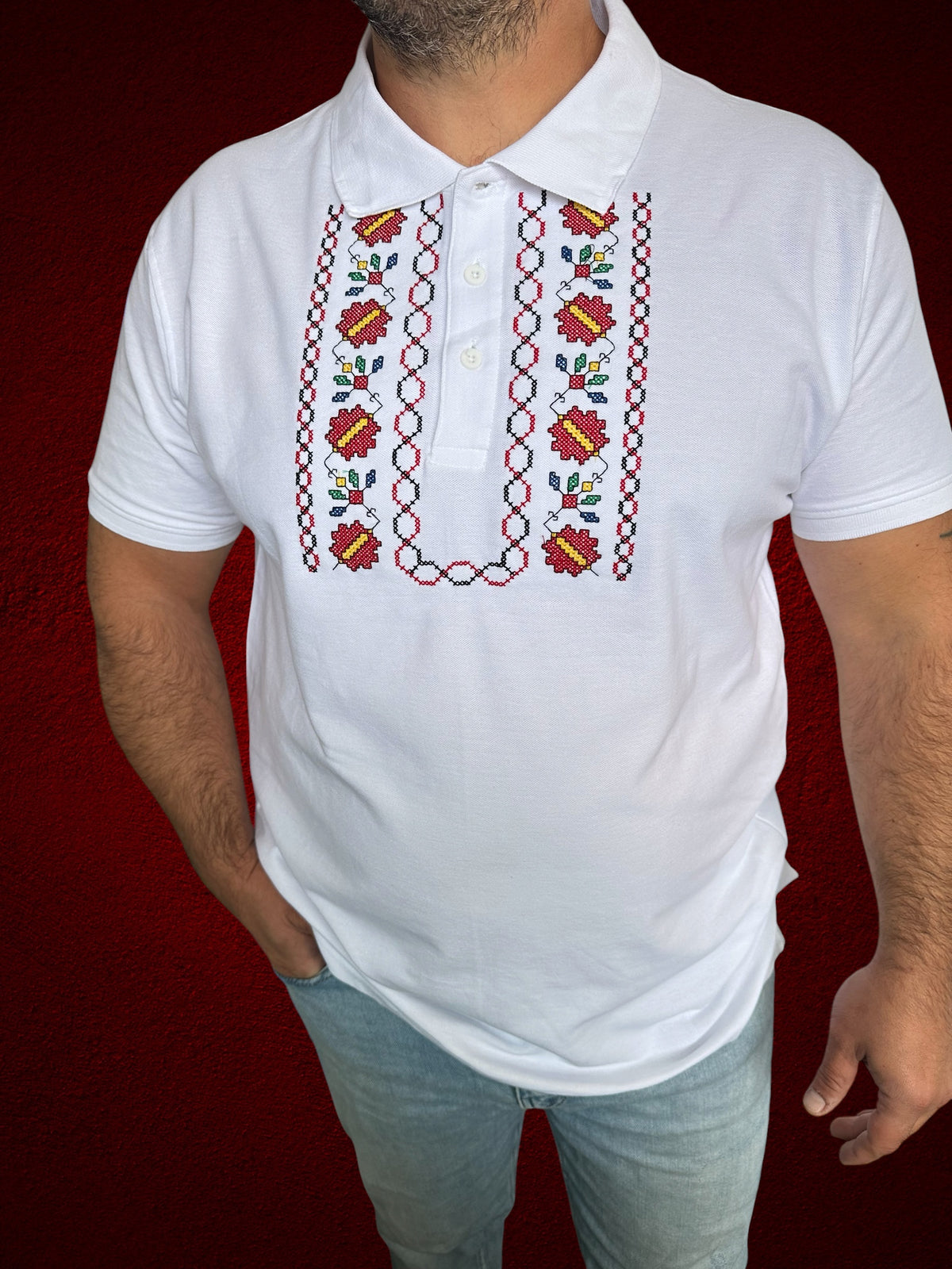 Мъжка тениска поло с народна шевица Ружа