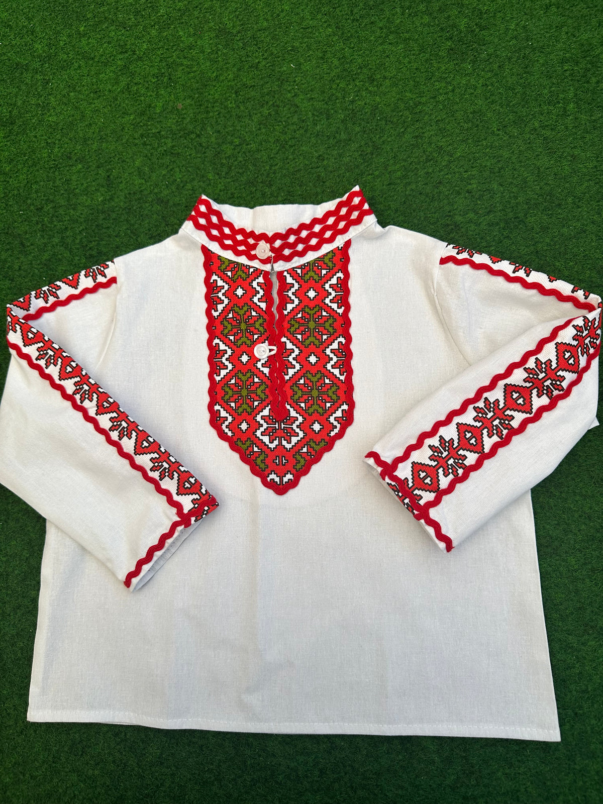 Детска риза “Родова нишка “