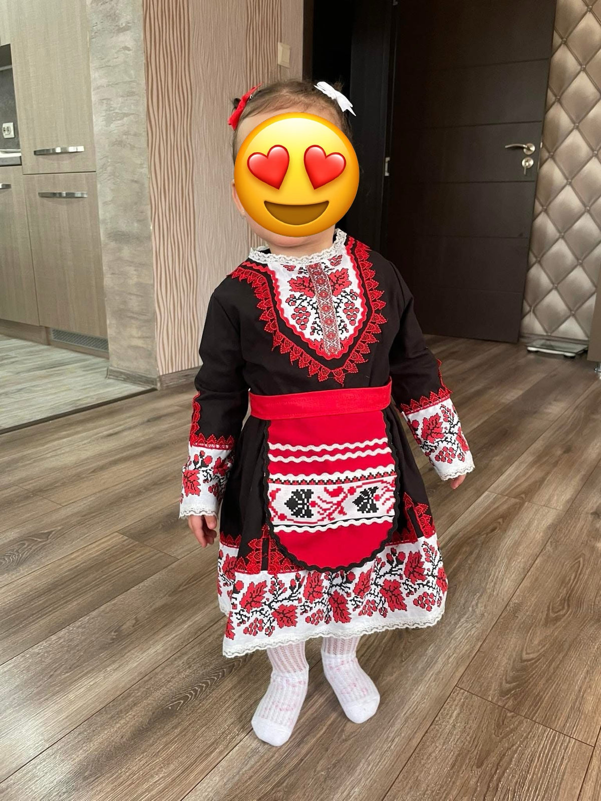 Детска народна рокля ''Цветя от Балкана“